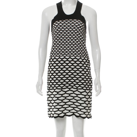 M Missoni
Sleeveless Mini Dress
Size: US 4 , IT40 - Picture 4 of 4